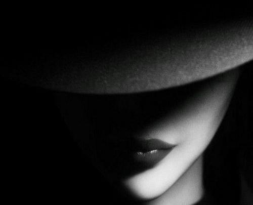 عکس صفحه سیاه پروفایل