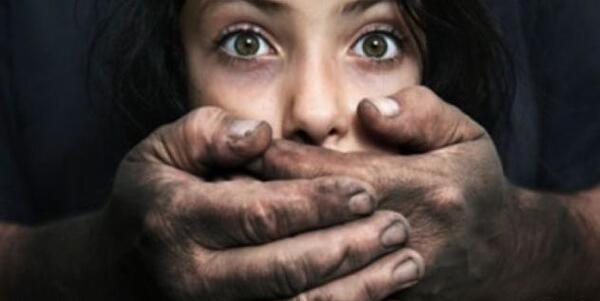 عکس برای پروفایل یک دختر ۱۲ ساله