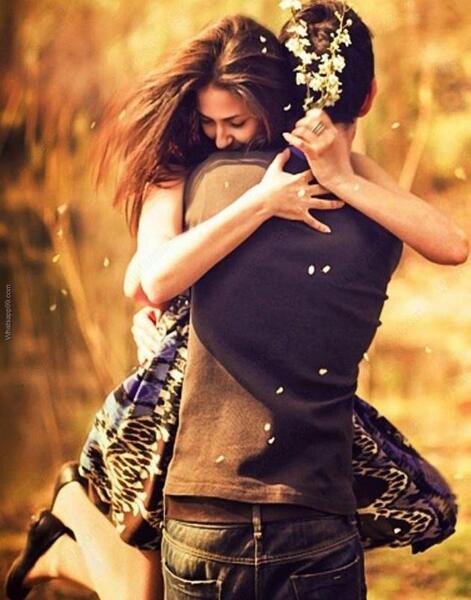 عکس های عاشقانه روی صفحه گوشی