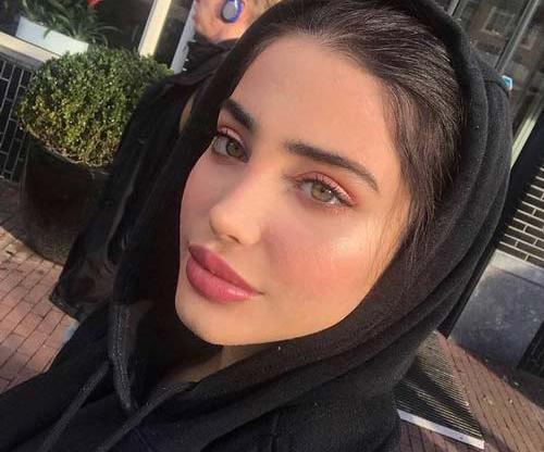 عکس صورت یک دختر با حجاب