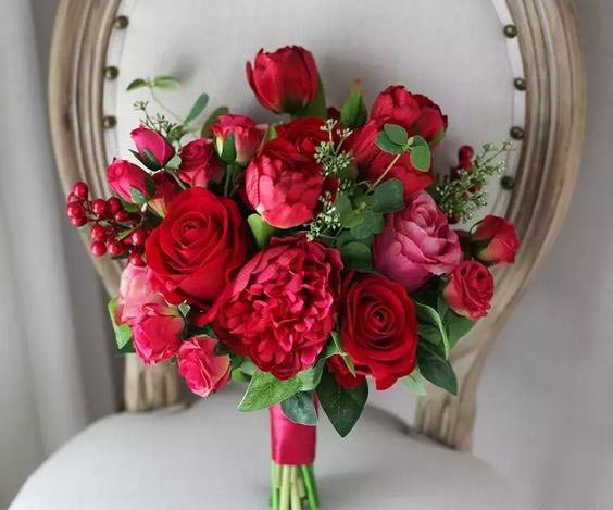 عکس دسته گل رز قرمز