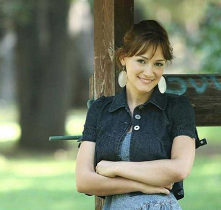 عکس صدف در فیلم برگ ریزان