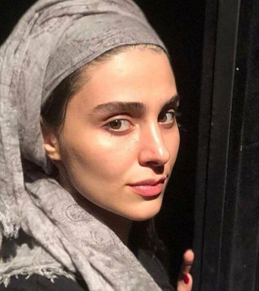 عکس اهو در فیلم ستایش
