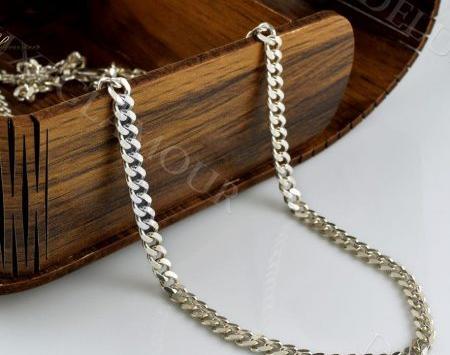 عکس گردنبند مردانه
