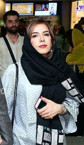 عکس خانوادگی آریا عظیمی نژاد