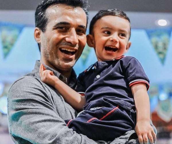 عکس ماه چهره خلیلی و پسرش