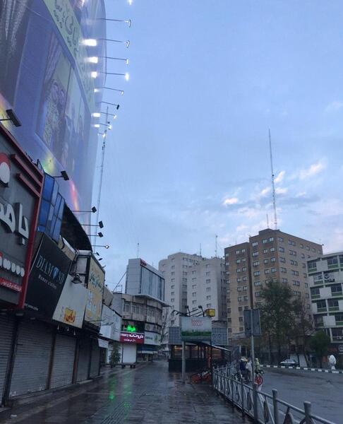 عکس آسمان آبی بدون ابر
