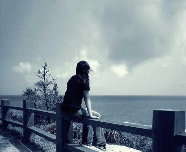عکس دختر غمگین تنهایی