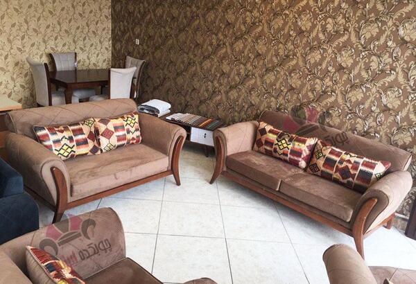 عکس مبل قهوه ای