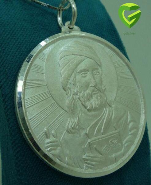 عکس شمایل حضرت علی طلا
