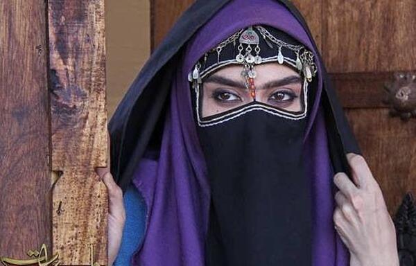 عکس حنانه احدی در بانوی عمارت