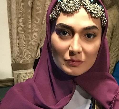 عکس حنانه احدی در بانوی عمارت