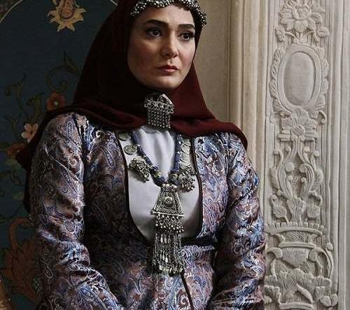 عکس حنانه احدی در بانوی عمارت