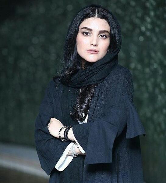 عکس صبا و سارا سهیلی