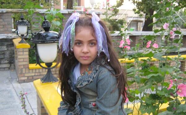عکسهای کودکی ارمیتا مرادی