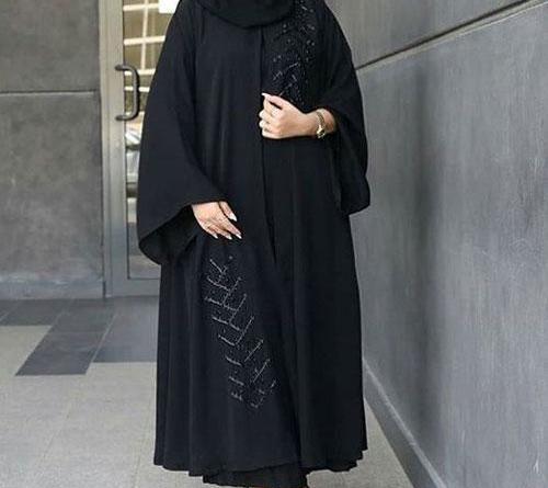 عکس مدل مانتو جلو باز نخی مشکی