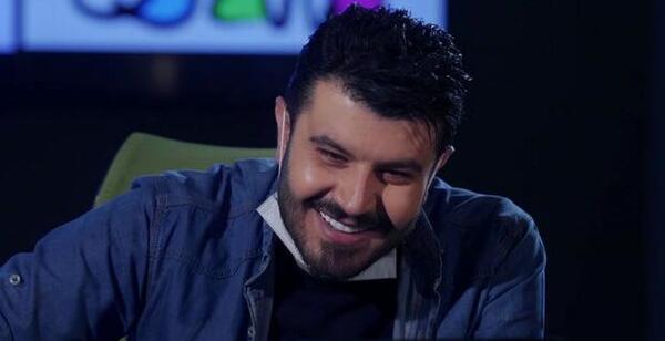 عکس پیمان طالبی گوینده خانه ما
