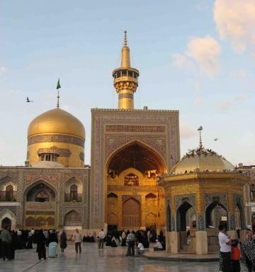 عکس حرم امام رضا صحن انقلاب