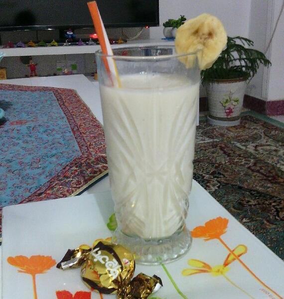 عکس شیر موز