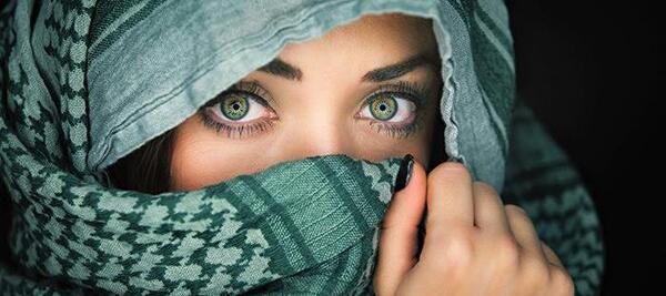 عکس دختر فانتزی چشم رنگی