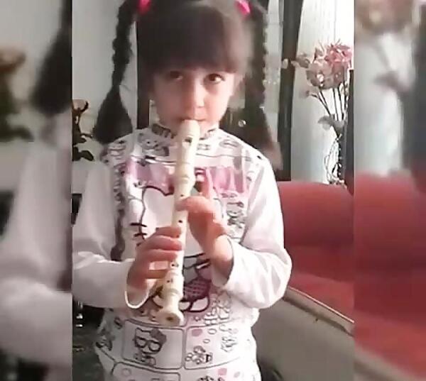 عکس بچگی سلنا امینی