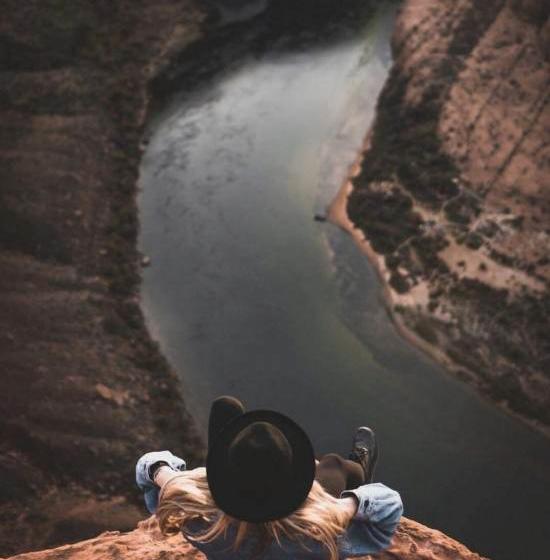 عکس پروفایل دخترونه در طبیعت