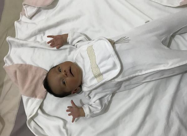 عکس نوزاد دختر سبزه