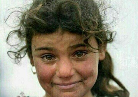 عکس لبخند تلخ دختر