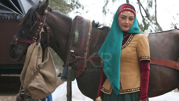 عکس شقایق زارعی