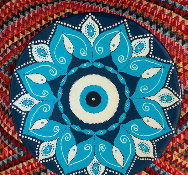 عکس چشم نظر روی سفال
