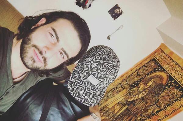 عکس صادق واحدی