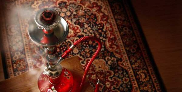 عکس لاکچری قلیون کشیدن