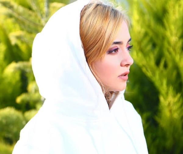 عکس سوگند در فیلم لحظه ی گرگ میش
