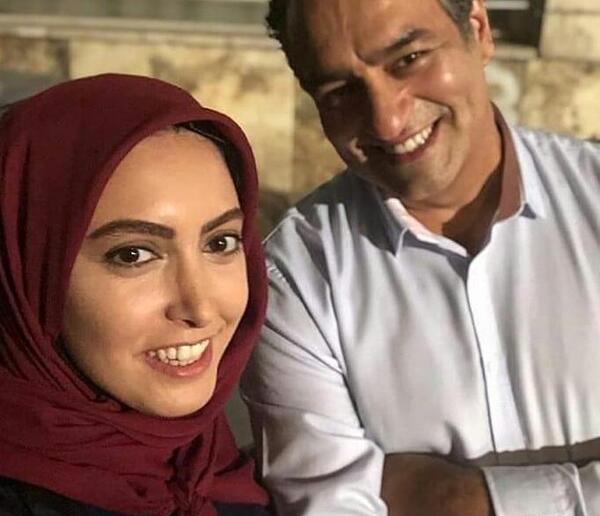 عکس ساناز طاری در خارج