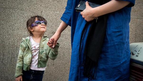 عکس مادر سوگند خورشیدی