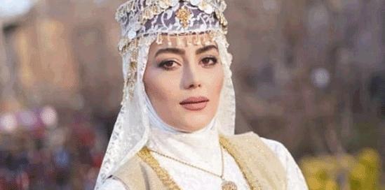عکس شیرین و روژان در نون خ