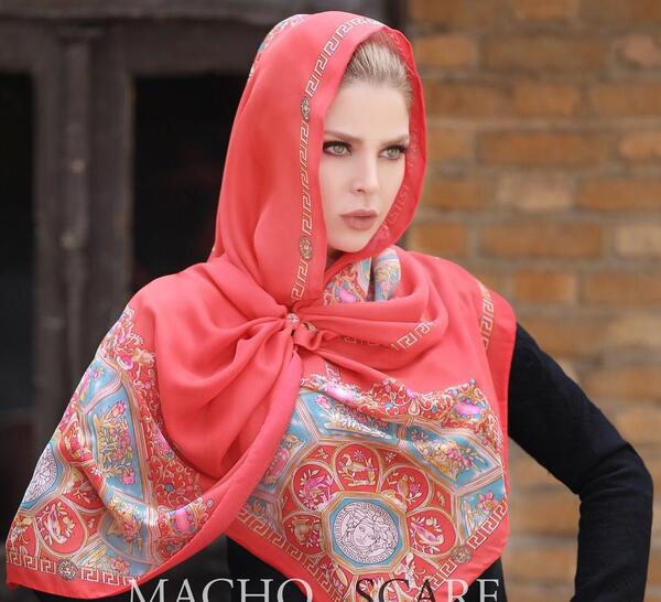 عکس بهاری دخترانه با روسری