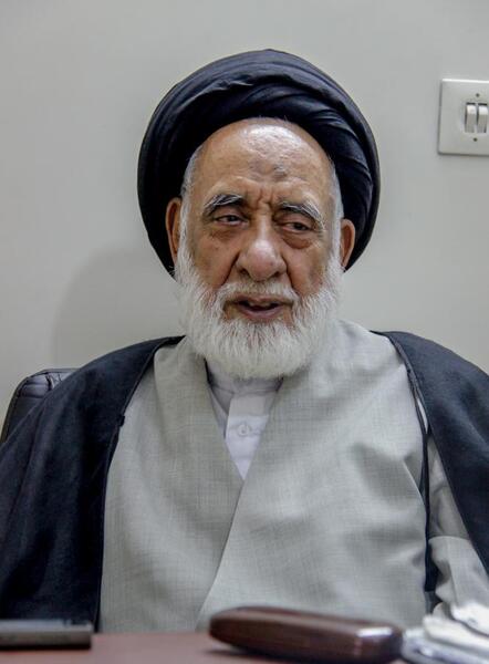 عکس حجت الاسلام طباطبایی