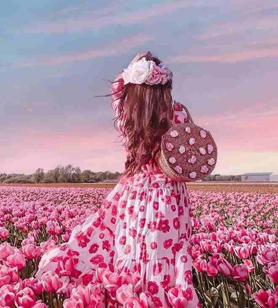 عکس بهاری از پشت