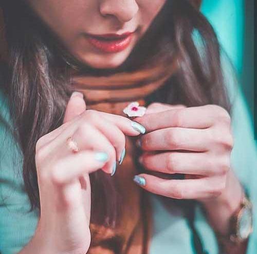 عکس دختر زیبا برای پروفایل لاکچری