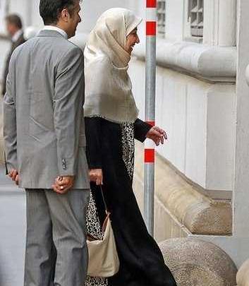عکس ظریف با همسرش