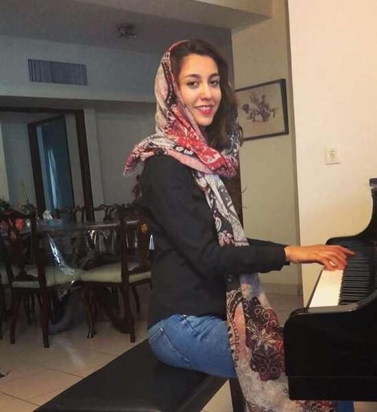 عکس یلدا صمدی