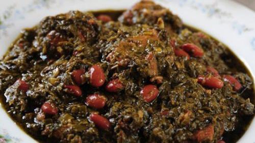 عکس قورمه سبزی درحال پخت