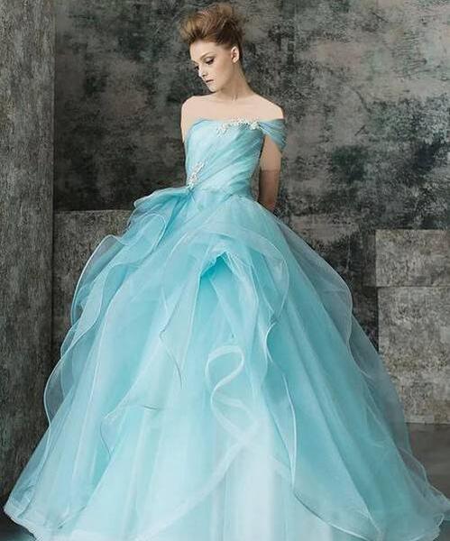 عکس لباس عروس آبی فیروزه ای
