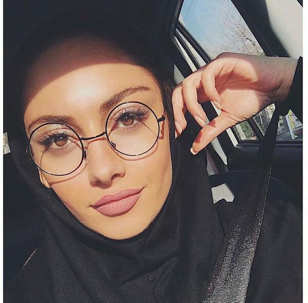 عکس مبینا خوشگله در اینستا