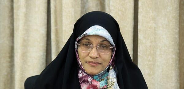 عکس حسن روحانی با روسری