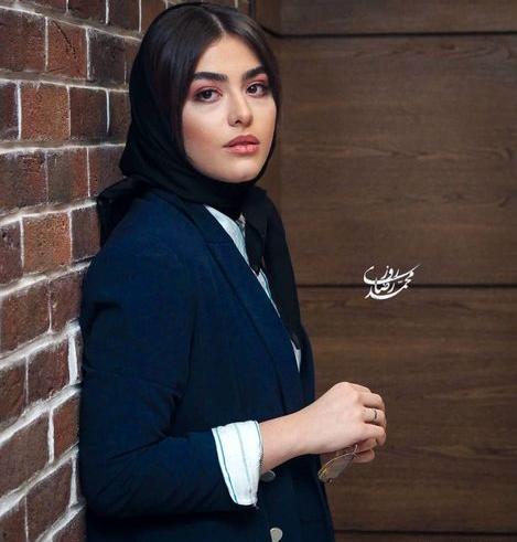 عکسهای ریحانه صادقی