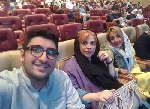 عکس شیوا خنیاگر و خانواده اش