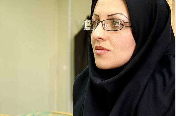 عکس فاطمه صداقتی گوینده رادیو جوان