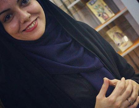 عکس قدی آزاده نامداری